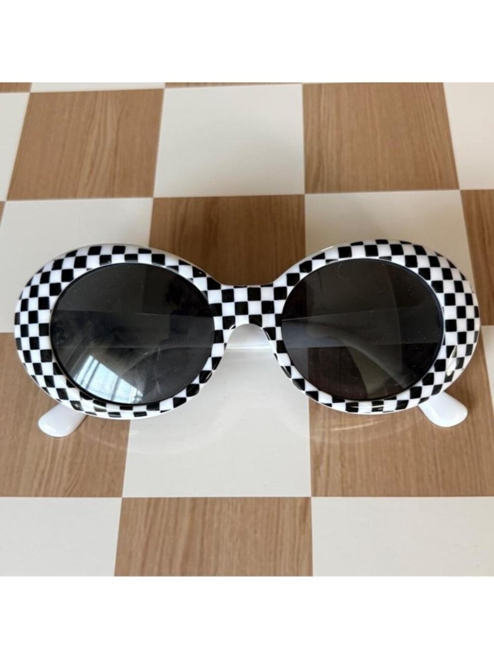 b&amp;w checkerboard printed clout goggle sunglasses